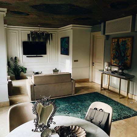 Ab Residences -Cihangir Luxury Antique Apartment Isztambul Kültér fotó