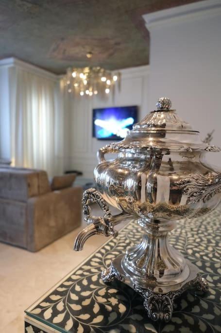 Ab Residences -Cihangir Luxury Antique Apartment Isztambul Kültér fotó