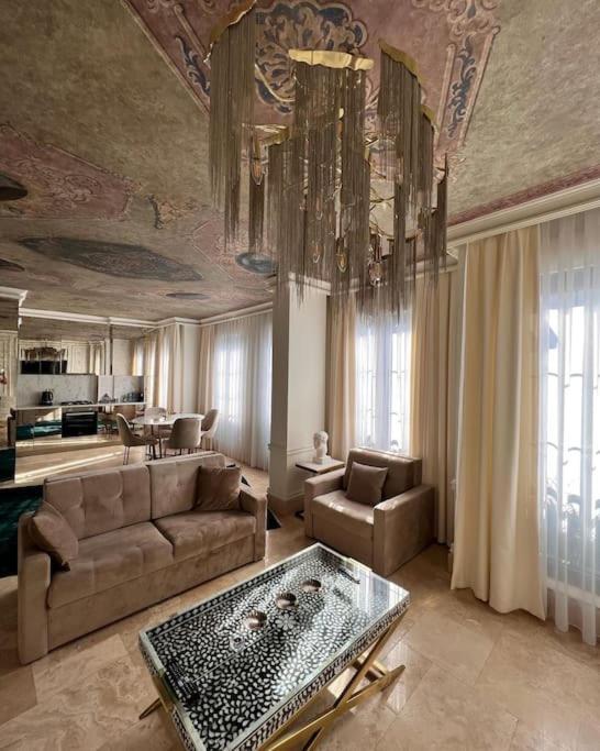 Ab Residences -Cihangir Luxury Antique Apartment Isztambul Kültér fotó